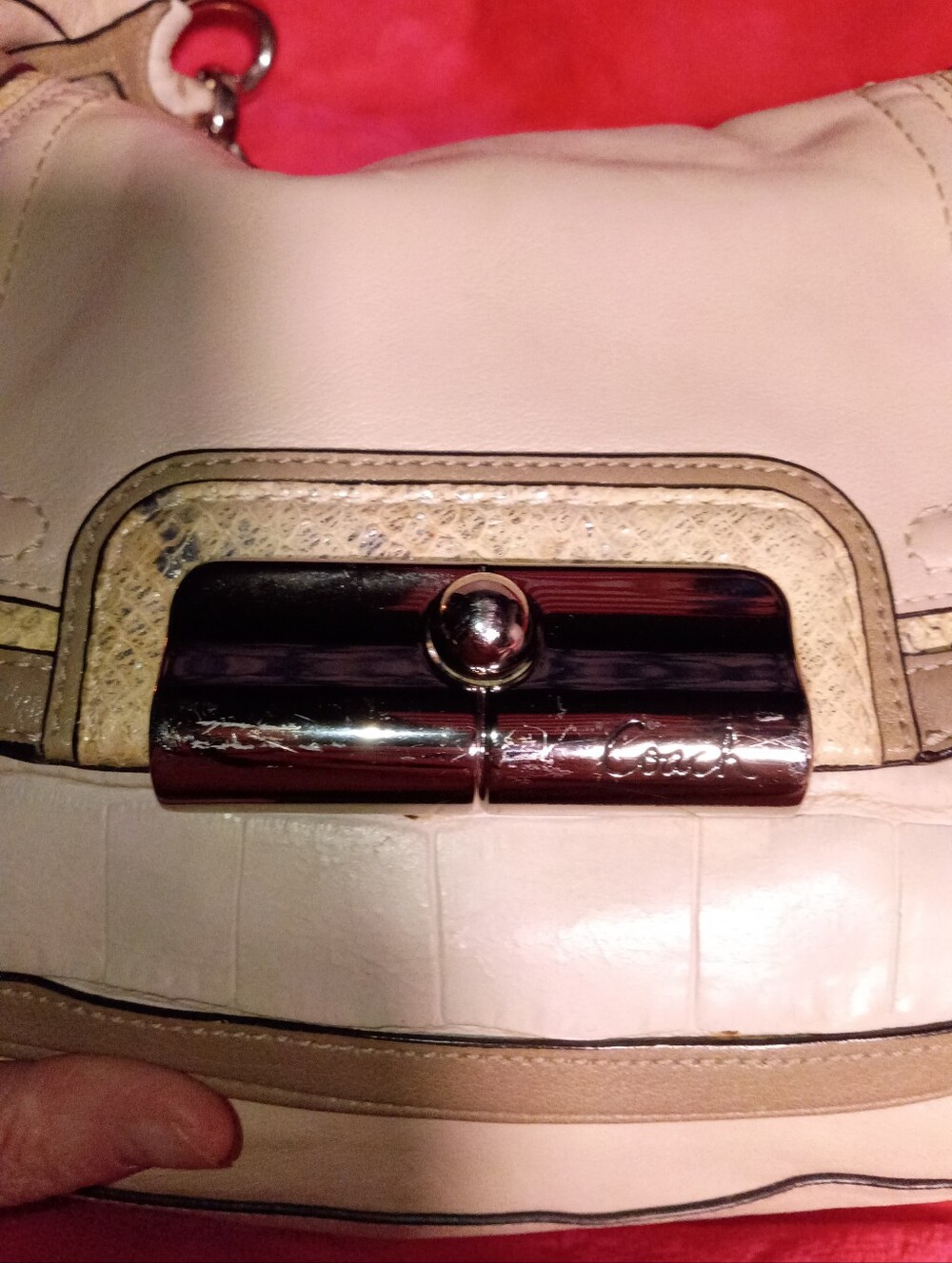 Coach Kristin Spectator Cream Leather Shoulder Bag with Silver Chain Hardware - Picture 4 of 11